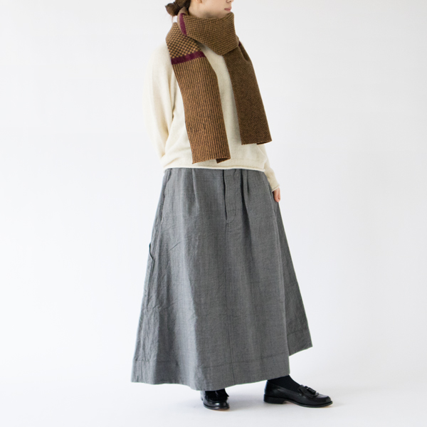 NAIRN SCARF /ROBERT MACKIE / Shop ZUTTO for the long lasting treasures.Explore Japanese products, gifts, womenswear, menswear, and home accessories online. NAIRN SCARF /ROBERT MACKIE / Shop ZUTTO for the long lasting treasures.Explore Japanese products, gifts, womenswear, menswear, and home accessories online.