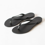 TONG SANDALS BLACK