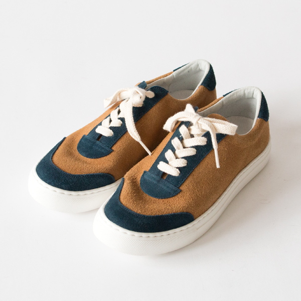 22.5レディ-ス スニ-カ- Five Camel 22.5レディ-ス スニ-カ- Five Camel