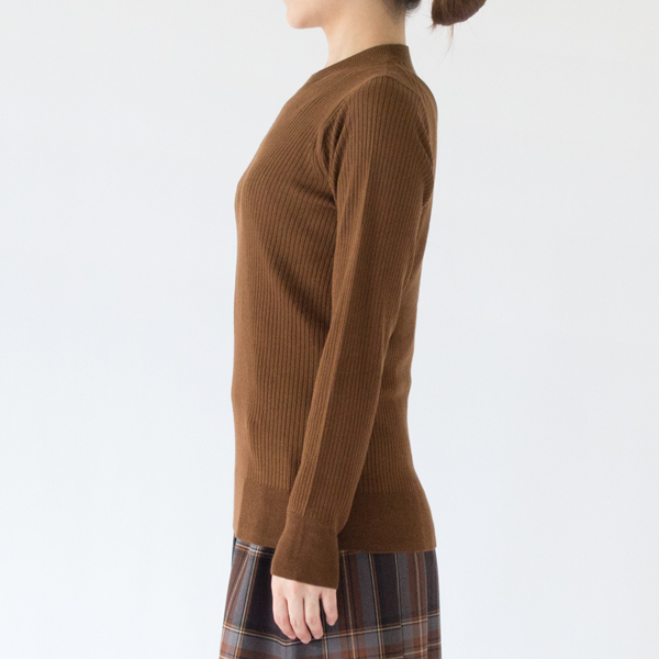 身長：162cm(CAMEL)