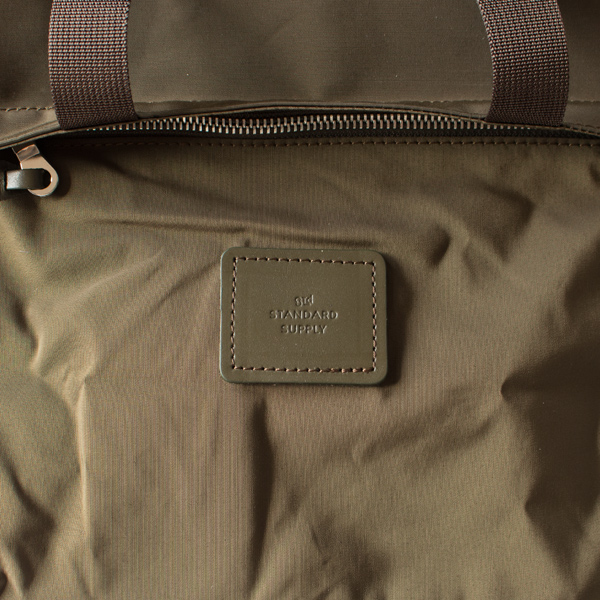 SIMPLICITY限定カラー OLIVE EDITION ／STANDARD SUPPLY