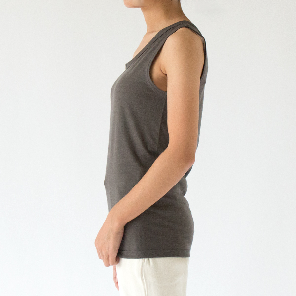 KHAKI、身長163cm