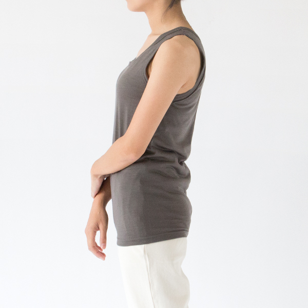KHAKI、身長163cm