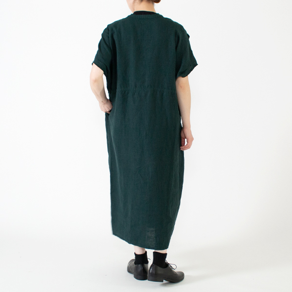 身長：162cm(GREEN)