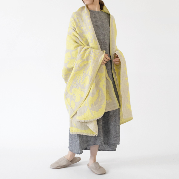 身長：162cm(YELLOW LINEN)