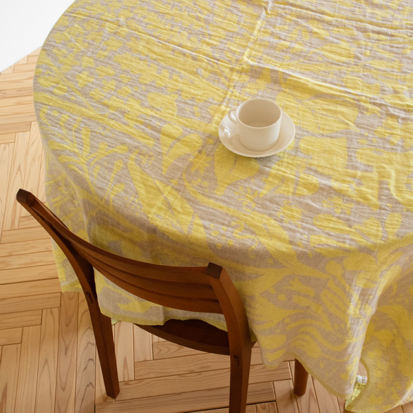 テーブルクロスとして(YELLOW LINEN)