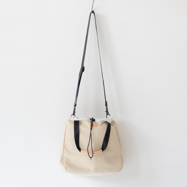 【別注】トートバッグ 2WAY DRAWSTRING TOTE LIGHT BEIGE