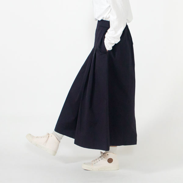 身長160cm・NAVY