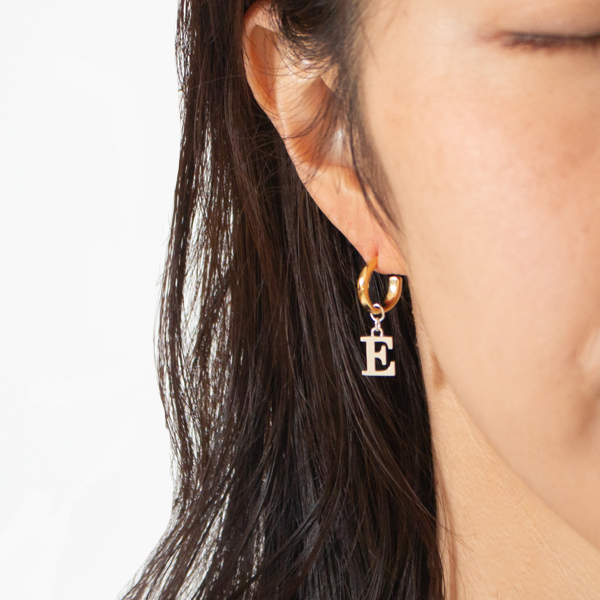 キャッチレスピアス EMBRACE SAGE(GOLD)、E/SILVER