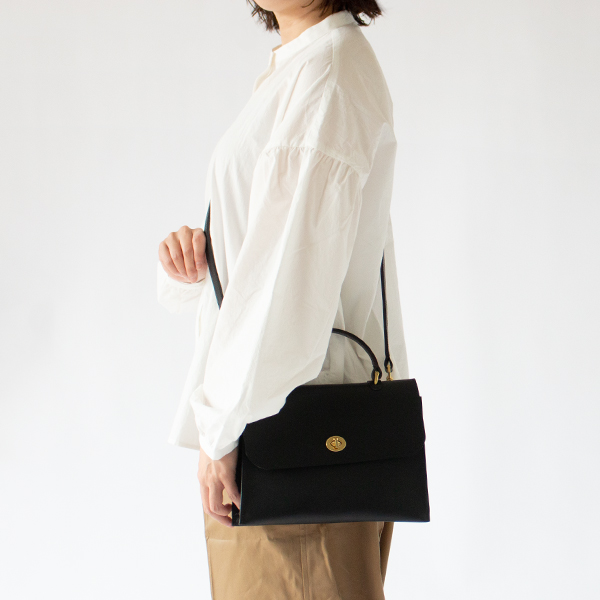 身長：156cm(black)