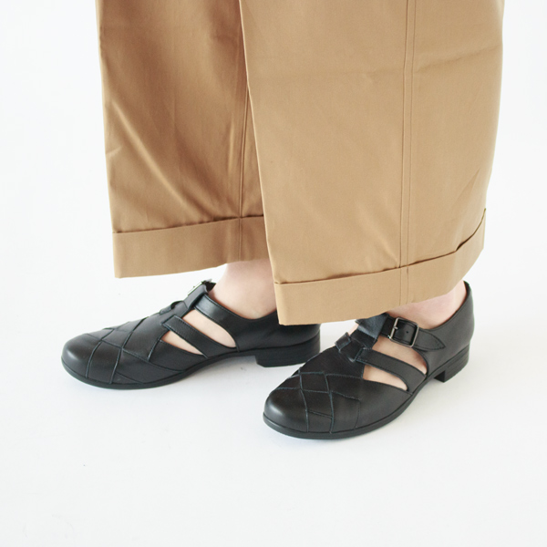 メッシュストラップシューズ TR-029 BLACK
