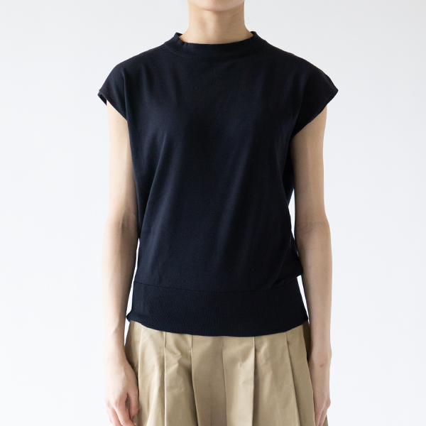 NAVY/M、身長160cm