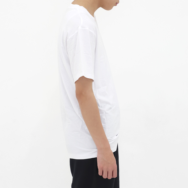 身長180cm　Lサイズ着用