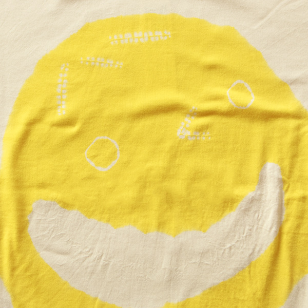様々な絞りを駆使して表現した「笑顔」(Yellow)