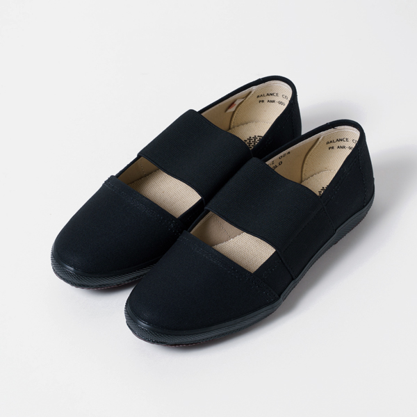 BLACK 22-23cmCOMFYスリッポンシュ-ズ BLACK 22-23cmCOMFYスリッポンシュ-ズ