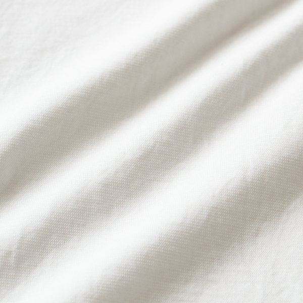 ドライタッチで接触冷感の気持ちいい生地(WHITE)