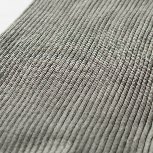 柔らかくよく伸びるレギンス(GRAY)