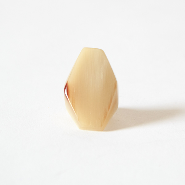 Abstract Horn Ring(white natural)