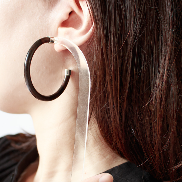 印象的なのによく馴染む(Rounded Hoop)