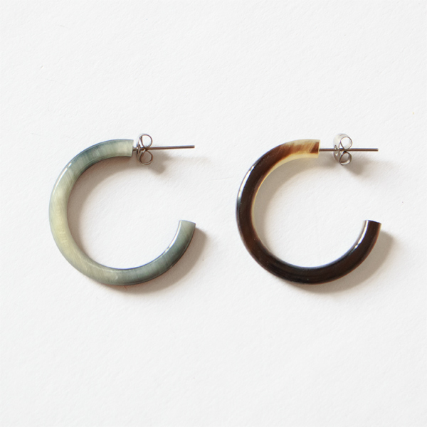 Horn Earrings(Rounded Horn)