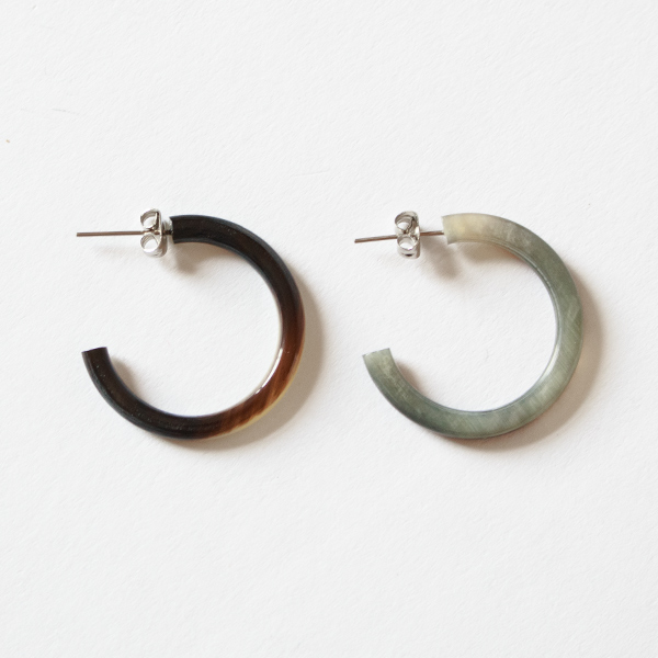 Horn Earrings(Rounded Horn)