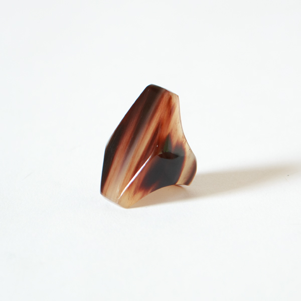 Abstract Horn Ring(brown natural)
