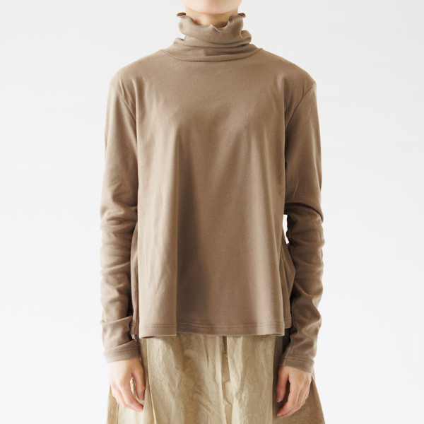 身長160cm・BRN