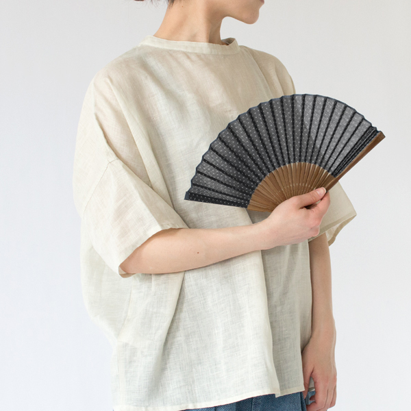 扇子(蚊絣 黒)