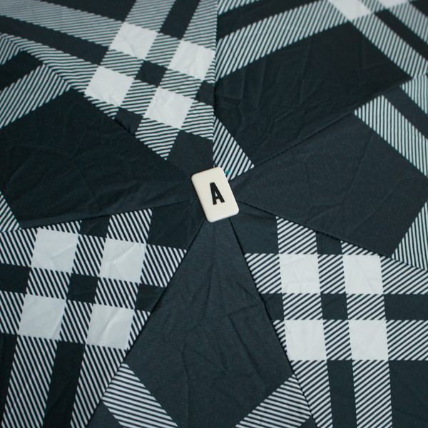 Black/Ivory