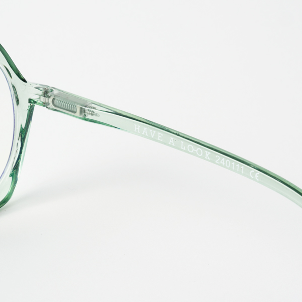 ブルーライトカットあり リーディンググラス EDGY clear/green