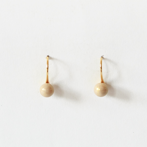 【別注】Nuance Gold フックピアス（きぬ）