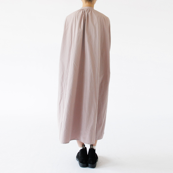 身長160cm・GREY