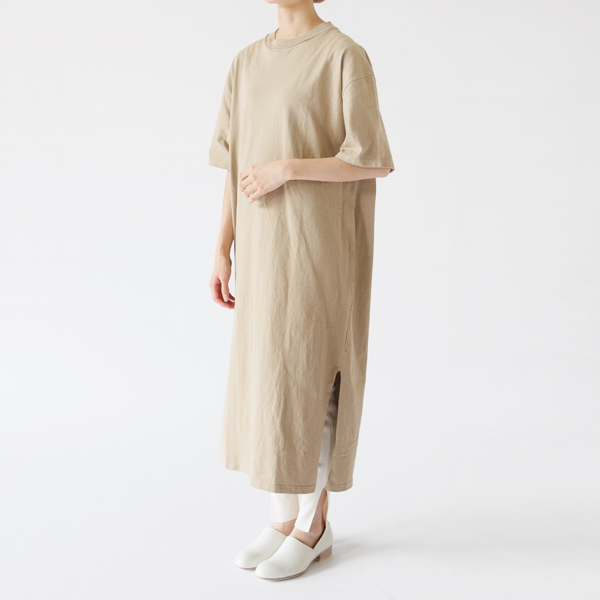 身長162cm（BEIGE）