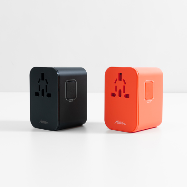 左：Orange、右：Black