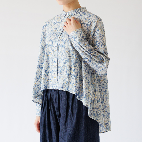 身長160cm・BLU