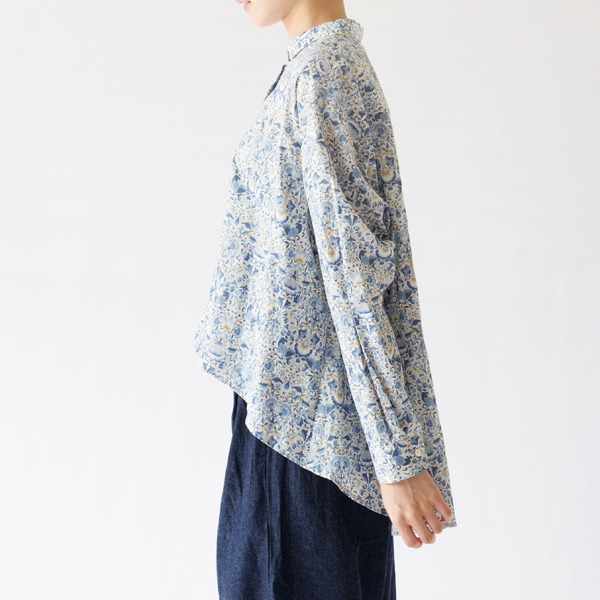 身長160cm・BLU